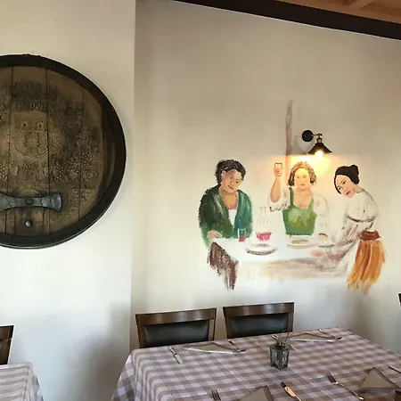 Otel Perlach Allee By Blattl