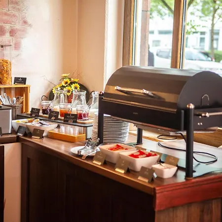 Perlach Allee By Blattl