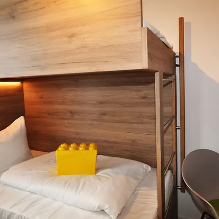 Perlach Allee By Blattl Hotel 3*