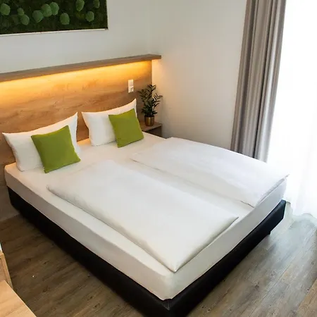 Perlach Allee By Blattl Hotel