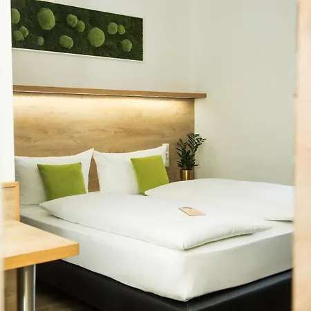Hotel Perlach Allee By Blattl 3*