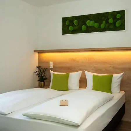 Hotel Perlach Allee By Blattl