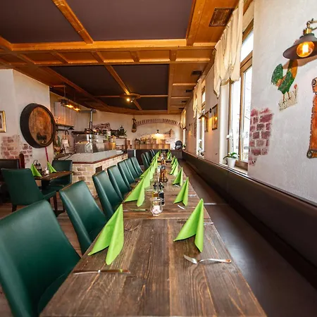 Perlach Allee By Blattl Múnich