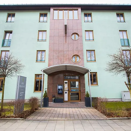 Hotel Perlach Allee By Blattl 3*
