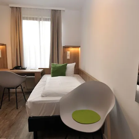 Perlach Allee By Blattl Hotel Múnich