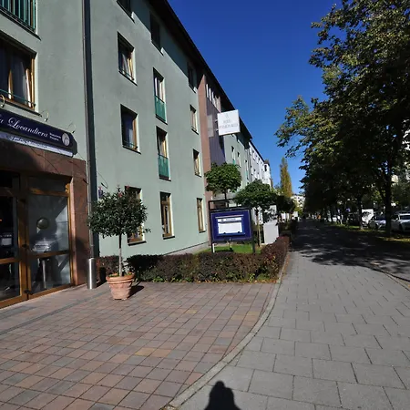 Perlach Allee By Blattl