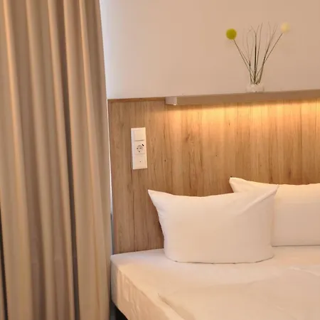 Hotel Perlach Allee By Blattl Munich