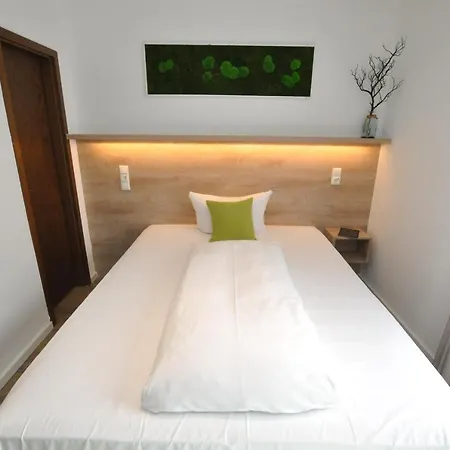 Hotel Perlach Allee By Blattl 3*