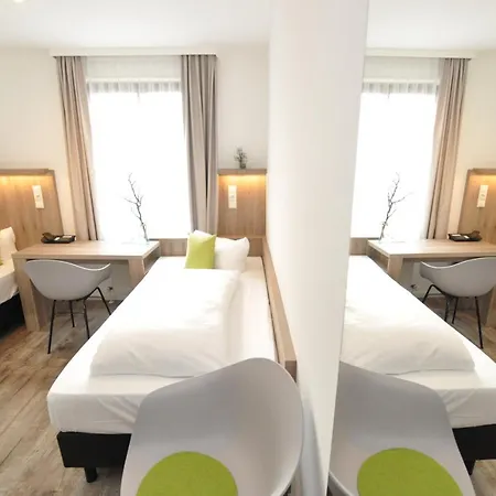 Hotel Perlach Allee By Blattl Munich