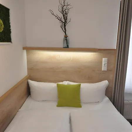 Perlach Allee By Blattl Hotel 3*