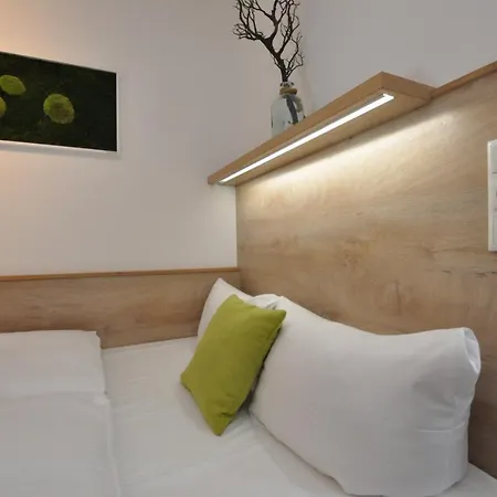 Perlach Allee By Blattl Hotel 3*