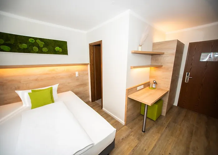 Perlach Allee By Blattl Szálloda 3*