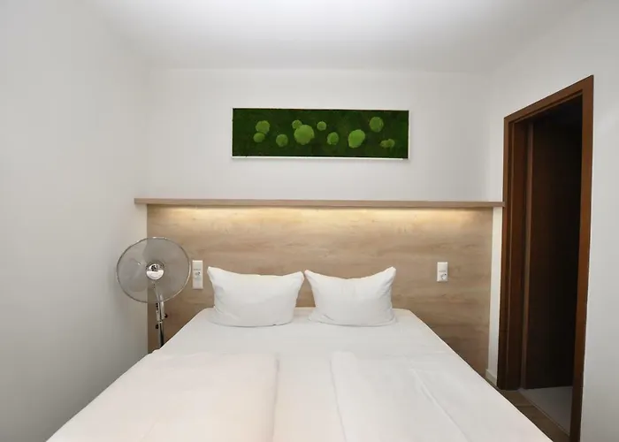 Perlach Allee By Blattl Szálloda 3*