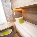Hotel Perlach Allee By Blattl