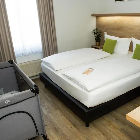 Perlach Allee By Blattl 3*