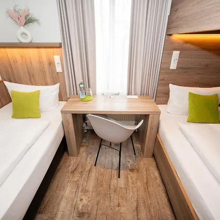 Perlach Allee By Blattl 3*