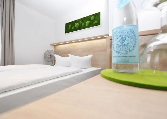 Perlach Allee By Blattl München